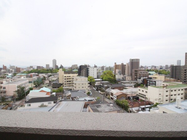 ドマ－ニ徳川園の物件内観写真